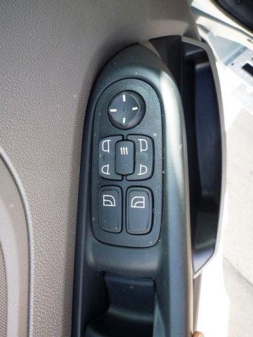 Кнопки на двери водителя ДАФ